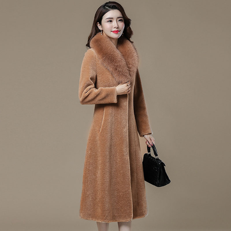 2020 Winter Fashion New Sheep Shearing Coat Female Fox Fur Collar Composite Fur Fur One Coat Artificial Leather Temperament
