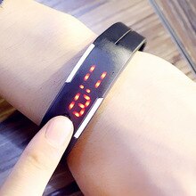 Children Watches For Girls Candy Color Sports Digital Watch LED Touchscreen Kid Jelly Bangle Silicone Boy Watch relogio infantil