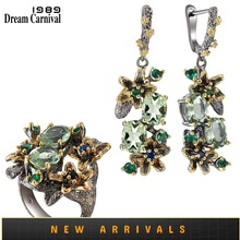DreamCarnival 1989 Feminine Stunning Green Zircon Earring Rings Set Engagement Party Jewel Eye Catching Olivine Flower ER3874S2