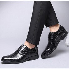 Mans footwear 2019 New Large Size 45-48 Gingham PU Leather Men shoes Lace Up Rubber Non slip Driving Shoes Splice Breathable