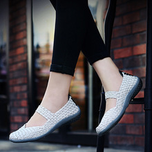 New Woven Flat Shoes Women Casual Breathable Women Shoes Fashion Woven Mesh Sneakers Women Novel Loafers Women Soft Solid Shoes