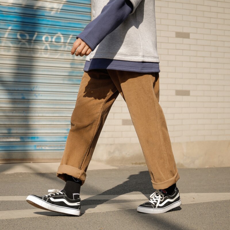 Winter Corduroy Pants Men's Fashion Solid Color Retro Cotton Casual Pants Men Streetwear Hip Hop Loose Straight Trousers Mens