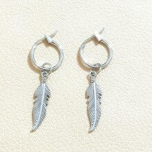silver Color Small Hanging wing Hoop Earrings for Women and men Simple Ear Piercing Huggie Earrings Bohemia Bijoux Brincos