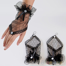 Hot Sexy Lace Wrist Fingerless Evening Short Gloves 027S 7EEI